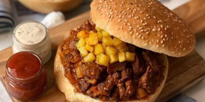 طرز تهیه ساندویچ گوشت بندری